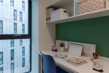 Skyline Platinum En Suite at Pavilion Court, 20 First Way, Wembley, London, HA90PE - Image 2